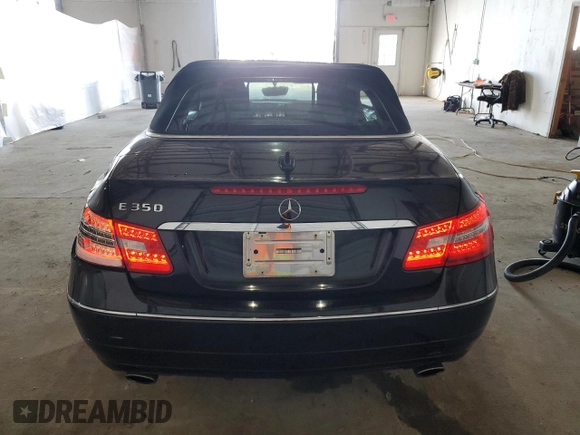 2013 Mercedes-Benz E 350 with VIN WDDKK5KF0DF214786, listed as a Copart auction lot 52063725 with 215,760 mi miles and Salvage title. Bid and sale history available at DreamBid. Image 6.