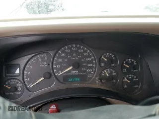 2002 GMC Sierra 1500HD SLE z VIN 1GTGK13U22F189540, wystawiony jako Copart lot #42460355 z przebiegiem 321 766 mil mil oraz Szkody całkowita. Historia ofert i sprzedaży dostępna na DreamBid. Obrazek 9.