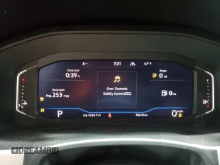 2021 Volkswagen Atlas SEL with VIN 1V2BR2CA0MC581890, listed as a Copart auction lot 49646715 with 78,549 mi miles and Salvage title. Bid and sale history available at DreamBid. Image 9.