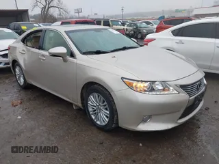 2013 Lexus ES 250 с VIN JTHBK1GG8D2022588, выставлен на аукционе IAAI как лот 41449426 с пробегом 62 232 миль миль и . История ставок и продаж доступна на DreamBid. Изображение 1.