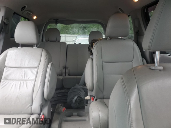 2017 Toyota Sienna XLE Auto Access Seat z VIN 5TDYZ3DC8HS848456, wystawiony jako Copart lot #56531805 z przebiegiem 115 716 mil mil oraz Szkoda całkowita • Salvage title. Historia ofert i sprzedaży dostępna na DreamBid. Obrazek 10.
