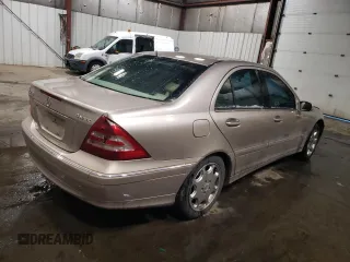2005 Mercedes-Benz C 240 with VIN WDBRF81J95F673190, listed as a Copart auction lot 42858495 with Not Provided miles and Clean Title. Bid and sale history available at DreamBid. Image 3.