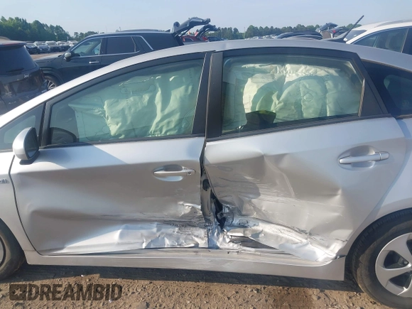 2015 Toyota Prius Four z VIN JTDKN3DU9F1888663, wystawiony jako IAAI lot #42150877 z przebiegiem 138 414 mil mil oraz . Historia ofert i sprzedaży dostępna na DreamBid. Obrazek 14.