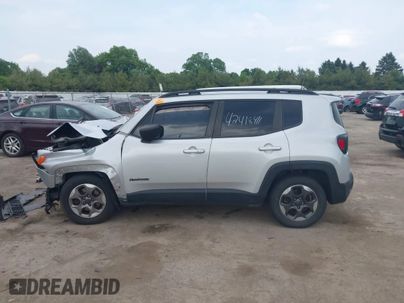 2017 Jeep Renegade Sport с VIN ZACCJAAB9HPE50588, выставлен на аукционе IAAI как лот 42418411 с пробегом 112 096 миль миль и . История ставок и продаж доступна на DreamBid. Изображение 13.