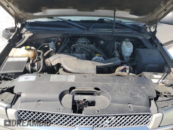 2005 Chevrolet Avalanche LS with VIN 3GNEC12ZX5G238124, listed as a Copart auction lot 53642075 with 304,520 mi miles and Clean title. Bid and sale history available at DreamBid. Image 11.