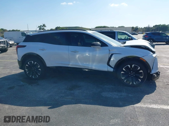 2024 Chevrolet Blazer EV eAWD RS z VIN 3GNKDCRJ6RS185260, wystawiony jako IAAI lot #41277933 z przebiegiem 5 664 mil mil oraz . Historia ofert i sprzedaży dostępna na DreamBid. Obrazek 13.