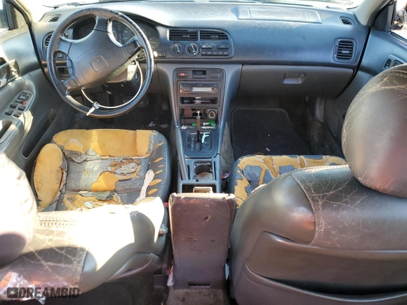 1994 Honda Accord EX w/Leather with VIN 1HGCD5666RA025696, listed as a Copart auction lot 82838644 with 269,181 mi miles and Salvage Title. Bid and sale history available at carsss.com. Image 8.