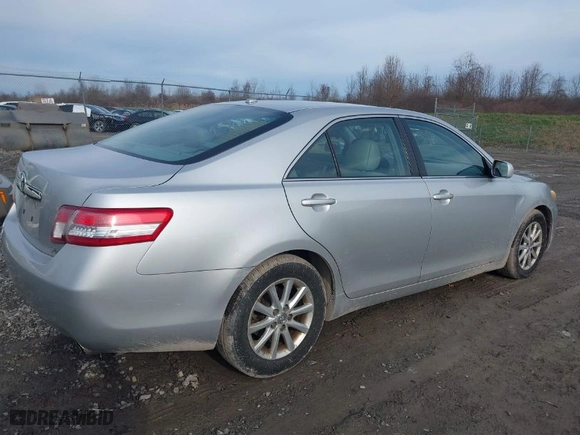 2011 Toyota Camry LE with VIN 4T1BF3EK5BU591369, listed as a IAAI auction lot 42021720 with 187,547 mi miles. Bid and sale history available at carsss.com. Image 4.