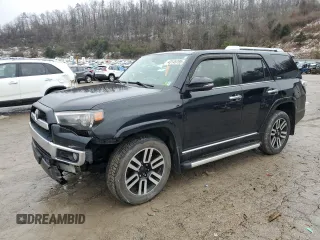 2018 Toyota 4Runner SR5 z VIN JTEBU5JRXJ5574032, wystawiony jako Copart lot #43145785 z przebiegiem 302 803 mil mil oraz Szkoda całkowita • Salvage title. Historia ofert i sprzedaży dostępna na DreamBid. Obrazek 1.