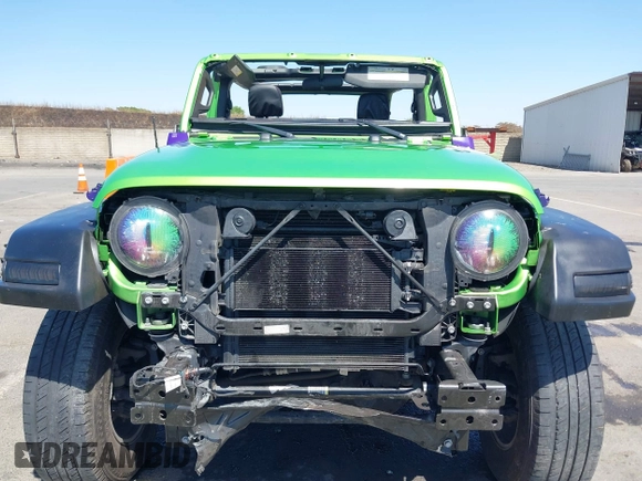 2019 Jeep Wrangler Unlimited Sport S с VIN 1C4HJXDN0KW670114, выставлен на аукционе IAAI как лот 42371823 с пробегом Не указан миль и . История ставок и продаж доступна на DreamBid. Изображение 6.