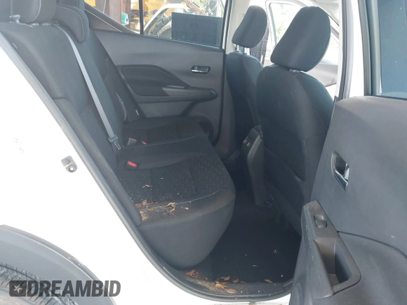 2023 Nissan Kicks SV with VIN 3N1CP5CV1PL478974, listed as a IAAI auction lot 42480254 with 5,247 mi miles and . Bid and sale history available at DreamBid. Image 8.