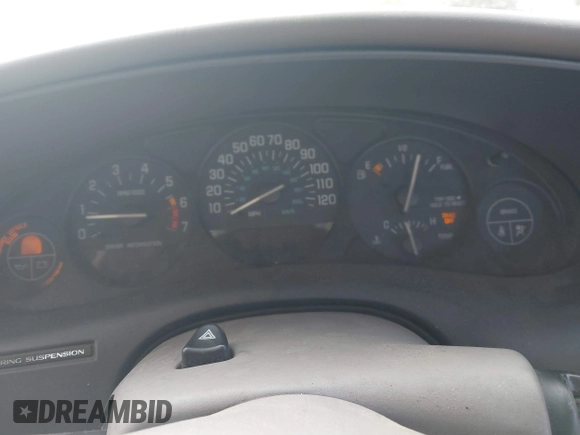 2002 Buick Regal GS с VIN 2G4WF551121109464, выставлен на аукционе IAAI как лот 41695972 с пробегом Не указан миль и . История ставок и продаж доступна на DreamBid. Изображение 7.