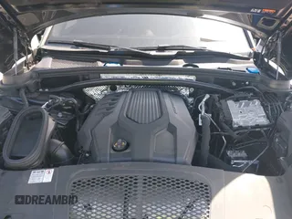 2024 Porsche Macan with VIN WP1AA2A55RLB14867, listed as a IAAI auction lot 41821087 with 7,254 mi miles and . Bid and sale history available at DreamBid. Image 10.