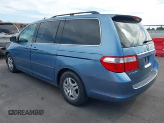 2007 Honda Odyssey EX-L z VIN 5FNRL38757B121989, wystawiony jako IAAI lot #42323131 z przebiegiem 174 906 mil mil oraz . Historia ofert i sprzedaży dostępna na DreamBid. Obrazek 3.