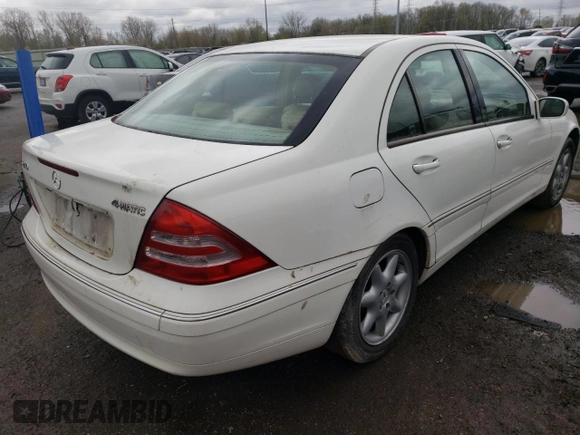 2003 Mercedes-Benz C 240 с VIN WDBRF81J83F372360, выставлен на аукционе Copart как лот 50892603 с пробегом 75 530 миль миль и Чистый • Clean title. История ставок и продаж доступна на DreamBid. Изображение 3.