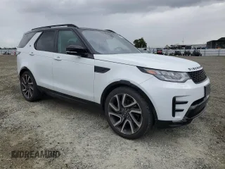 2017 Land Rover Discovery HSE Luxury with VIN SALRHBBV5HA039055, listed as a Copart auction lot 50830745 with 66,990 mi miles and Salvage Title. Bid and sale history available at DreamBid. Image 4.