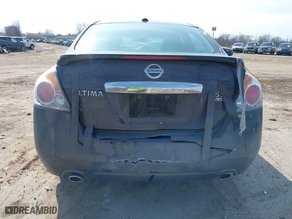 2012 Nissan Altima 3.5 SR with VIN 1N4BL2AP2CC201625, listed as a IAAI auction lot 41711196 with NaN miles. Bid and sale history available at carsss.com. Image 16.