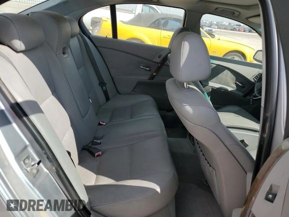 2007 BMW 5 Series 525i with VIN WBANE53507CW62811, listed as a Copart auction lot 53617015 with 268,813 mi miles and Clean title. Bid and sale history available at DreamBid. Image 10.