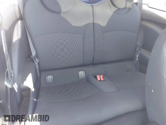 2011 MINI Hardtop S with VIN WMWSV3C5XBTY22399, listed as a IAAI auction lot 41868705 with 134,516 mi miles and . Bid and sale history available at DreamBid. Image 8.