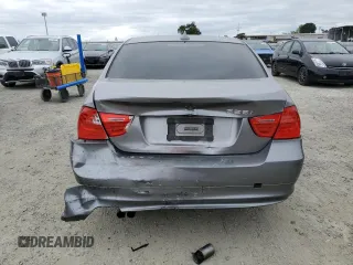 2011 BMW 3 Series 328i с VIN WBAPH5G58BNM76618, выставлен на аукционе Copart как лот 53556465 с пробегом 137 118 миль миль и Списание • Salvage title. История ставок и продаж доступна на DreamBid. Изображение 6.