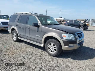 2006 Ford Explorer Eddie Bauer с VIN 1FMEU74E96UB44572, выставлен на аукционе IAAI как лот 42408581 с пробегом 176 040 миль миль и . История ставок и продаж доступна на DreamBid. Изображение 1.
