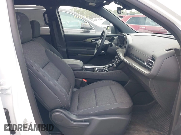 2024 Chevrolet Traverse FWD LS with VIN 1GNEREKS4RJ150800, listed as a IAAI auction lot 41498590 with 7,113 mi miles and . Bid and sale history available at DreamBid. Image 5.