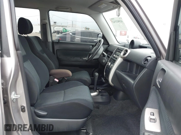 2006 Scion xB with VIN JTLKT324764087337, listed as a IAAI auction lot 41903342 with 1 mi miles. Bid and sale history available at carsss.com. Image 5.