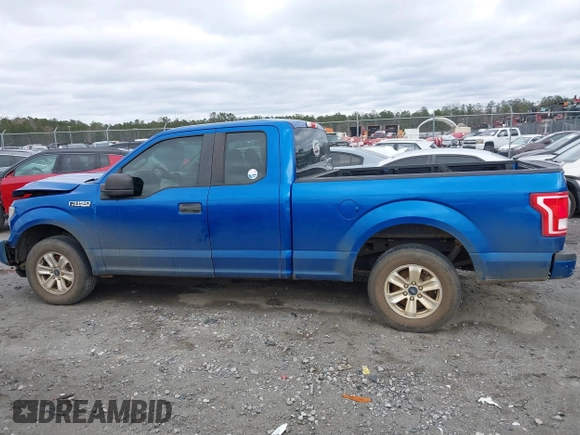 2016 Ford F-150 XL with VIN 1FTEX1C81GFA58201, listed as a IAAI auction lot 41304090 with 185,210 mi miles and . Bid and sale history available at carsss.com. Image 14.