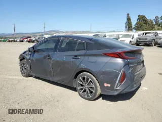 2017 Toyota Prius Plus z VIN JTDKARFP8H3049813, wystawiony jako Copart lot #54939645 z przebiegiem 132 604 mil mil oraz Szkoda całkowita • Salvage title. Historia ofert i sprzedaży dostępna na DreamBid. Obrazek 2.