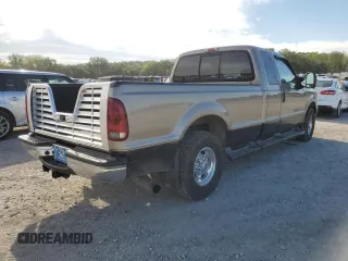 2003 Ford Super Duty F-250 XL with VIN 1FTNX20P93ED00234, listed as a Copart auction lot 72286044 with 141,880 mi miles and Salvage Title. Bid and sale history available at carsss.com. Image 3.