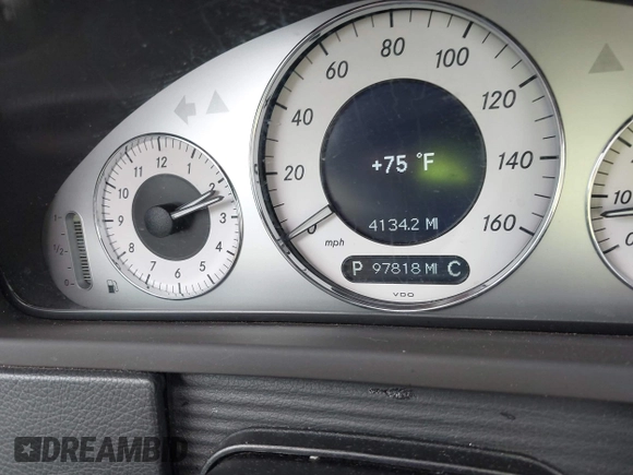 2008 Mercedes-Benz CLK 350 с VIN WDBTJ56H38F241787, выставлен на аукционе IAAI как лот 42184829 с пробегом 97 818 миль миль и . История ставок и продаж доступна на DreamBid. Изображение 15.