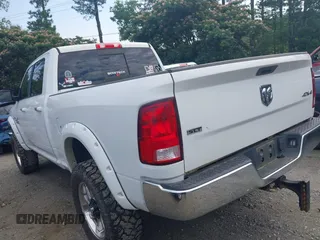 2018 Ram 2500 Big Horn with VIN 3C6UR5DL4JG277571, listed as a IAAI auction lot 42481509 with 154,742 mi miles and . Bid and sale history available at DreamBid. Image 3.