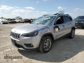 2019 Jeep Cherokee Latitude Plus z VIN 1C4PJLLBXKD109751, wystawiony jako Copart lot #53571605 z przebiegiem 67 594 mil mil oraz Szkoda całkowita • Salvage title. Historia ofert i sprzedaży dostępna na DreamBid. Obrazek 1.