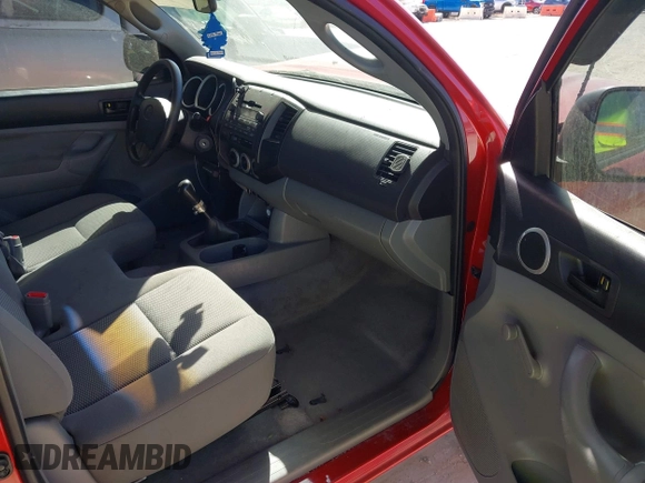 2009 Toyota Tacoma with VIN 5TENX22N49Z646581, listed as a IAAI auction lot 41770967 with 117,303 mi miles. Bid and sale history available at carsss.com. Image 5.