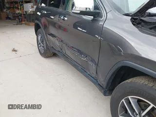 2017 Jeep Grand Cherokee Limited with VIN 1C4RJFBG5HC836740, listed as a IAAI auction lot 42370107 with 107,609 mi miles and . Bid and sale history available at DreamBid. Image 6.