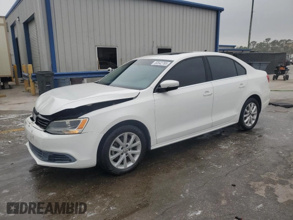 2013 Volkswagen Jetta SE z VIN 3VWDX7AJ9DM368707, wystawiony jako Copart lot #50542785 z przebiegiem 100 395 mil mil oraz Szkoda całkowita • Salvage title. Historia ofert i sprzedaży dostępna na DreamBid. Obrazek 1.