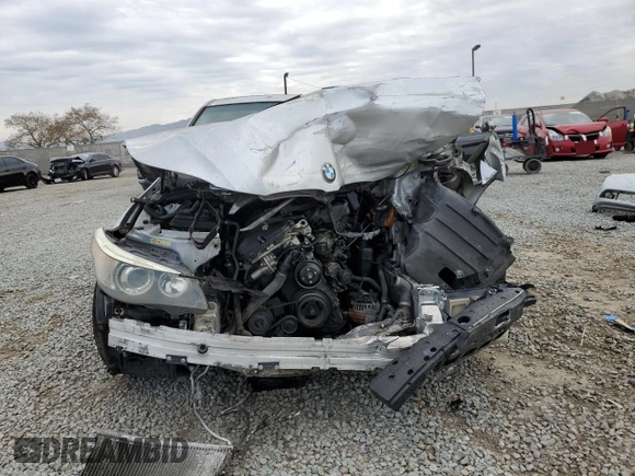 2004 BMW 5 Series 525i with VIN WBANA53504B845624, listed as a Copart auction lot 47285525 with 180,496 mi miles and Salvage Title. Bid and sale history available at carsss.com. Image 5.