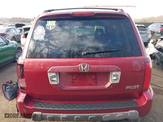 2004 Honda Pilot EX with VIN 5FNYF18674B003260, listed as a IAAI auction lot 41898340 with 214,249 mi miles. Bid and sale history available at carsss.com. Image 16.