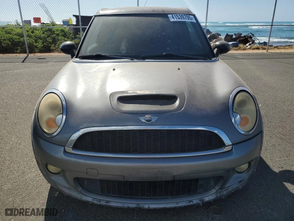 2009 MINI Cooper Clubman S with VIN WMWMM33519TP93252, listed as a Copart auction lot 41539705 with 123,456 mi miles and Clean Title. Bid and sale history available at carsss.com. Image 5.