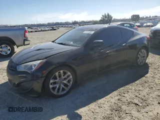2013 Hyundai Genesis Coupe Premium z VIN KMHHT6KDXDU092323, wystawiony jako Copart lot #47131065 z przebiegiem 144 850 mil mil oraz Szkody całkowita. Historia ofert i sprzedaży dostępna na DreamBid. Obrazek 1.