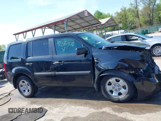 2014 Honda Pilot LX with VIN 5FNYF4H29EB043405, listed as a IAAI auction lot 42070376 with 139,356 mi miles and . Bid and sale history available at carsss.com. Image 13.