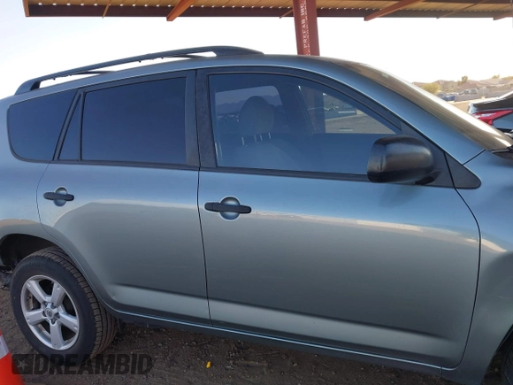 2008 Toyota RAV4 with VIN JTMBK33V985061258, listed as a IAAI auction lot 41668415 with 204,012 mi miles. Bid and sale history available at carsss.com. Image 13.