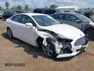 2013 Ford Fusion SE z VIN 3FA6P0HR8DR106801, wystawiony jako IAAI lot #42649582 z przebiegiem 142 420 mil mil oraz . Historia ofert i sprzedaży dostępna na DreamBid. Obrazek 1.