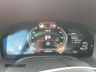 2020 BMW M8 Competition z VIN WBSDZ0C07LCD56155, wystawiony jako Copart lot #81146663 z przebiegiem 16 085 mil mil oraz . Historia ofert i sprzedaży dostępna na DreamBid. Obrazek 9.