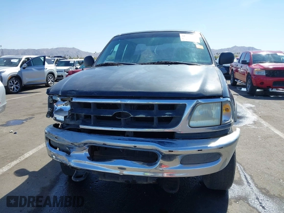 1998 Ford F-150 z VIN 1FTZX18W1WNB51510, wystawiony jako IAAI lot #41725588 z przebiegiem 223 158 mil mil oraz . Historia ofert i sprzedaży dostępna na DreamBid. Obrazek 12.