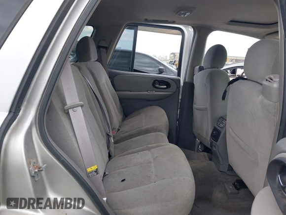 2005 Chevrolet TrailBlazer LT with VIN 1GNDT13S552190909, listed as a IAAI auction lot 42081094 with 117,897 mi miles and . Bid and sale history available at DreamBid. Image 8.