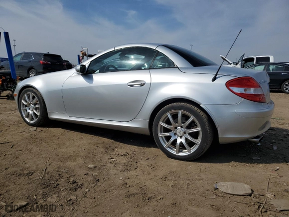 2005 Mercedes-Benz SLK-Class with VIN WDBWK56F35F040539, listed as a Copart auction lot 49405975 with 72,074 mi miles and Clean Title. Bid and sale history available at carsss.com. Image 2.