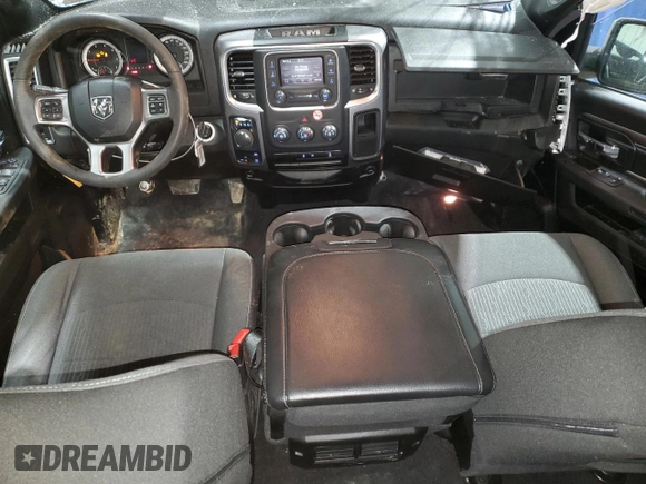 2024 Ram 1500 Warlock z VIN 1C6RR7LG6RS148810, wystawiony jako Copart lot #43155135 z przebiegiem 18 523 mil mil oraz Czysty tytuł • Clean title. Historia ofert i sprzedaży dostępna na DreamBid. Obrazek 8.