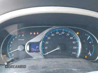 2013 Toyota Sienna XLE AAS with VIN 5TDYK3DC5DS375095, listed as a IAAI auction lot 42042334 with 130,633 mi miles. Bid and sale history available at carsss.com. Image 7.