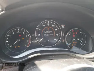 2021 Mazda 3 Preferred with VIN JM1BPBCL3M1340622, listed as a Copart auction lot 68418964 with 41,524 mi miles and Salvage Title. Bid and sale history available at DreamBid. Image 9.